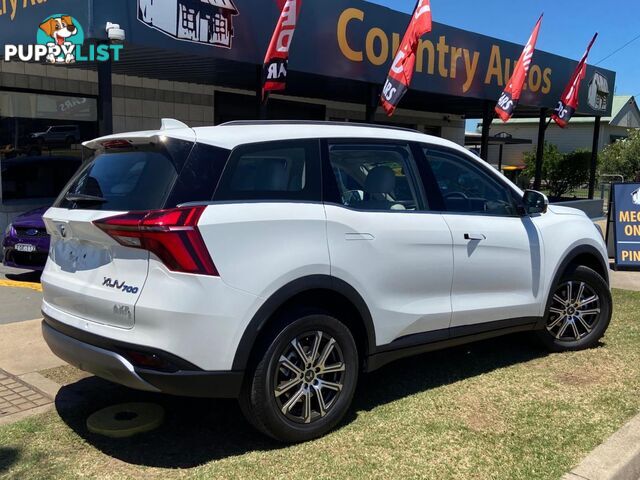 2023 MAHINDRA XUV700  AX7L WAGON