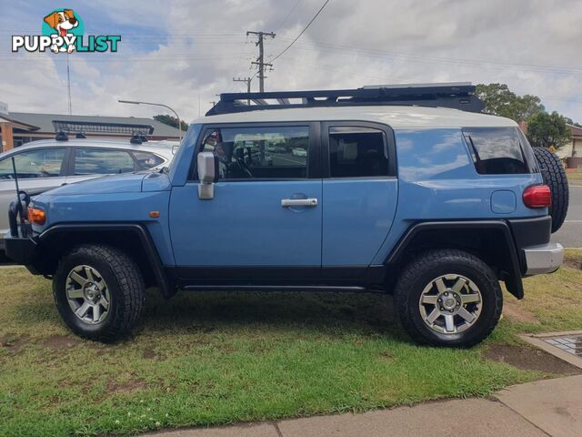 2014 TOYOTA FJCRUISER GSJ15RMY14  WAGON