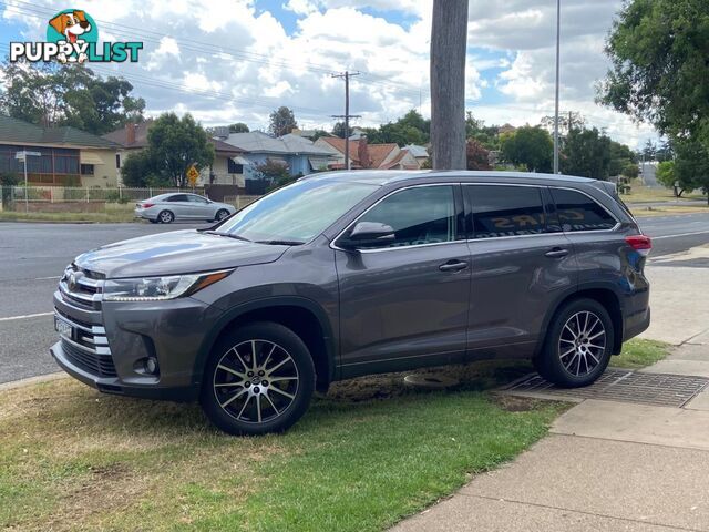 2017 TOYOTA KLUGER GSU55R GRANDE WAGON