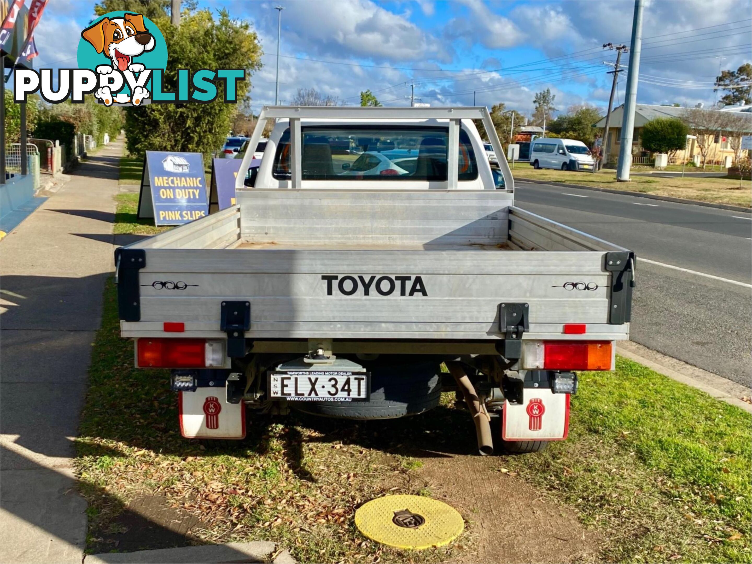 2020 TOYOTA HILUX TGN121R WORKMATE CAB CHASSIS