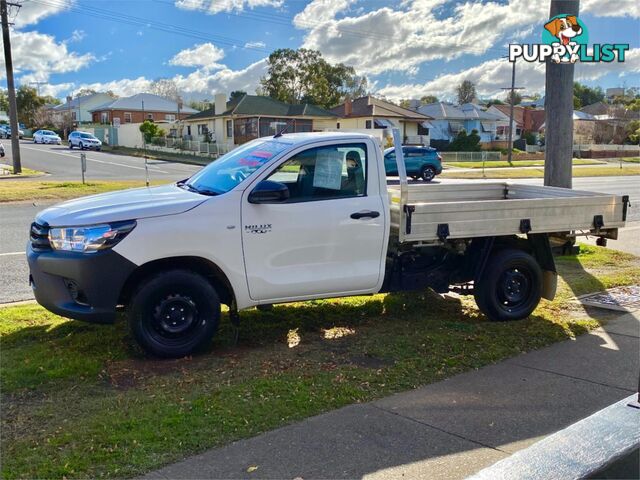 2020 TOYOTA HILUX TGN121R WORKMATE CAB CHASSIS