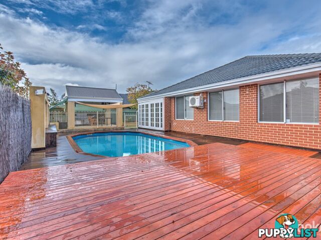 15 Merlin Way WATTLE GROVE WA 6107