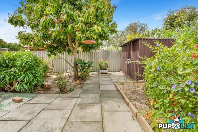 66 Hilton Crescent MADDINGTON WA 6109