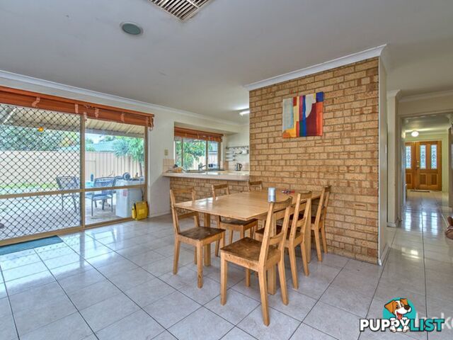 14 Dampier Court THORNLIE WA 6108