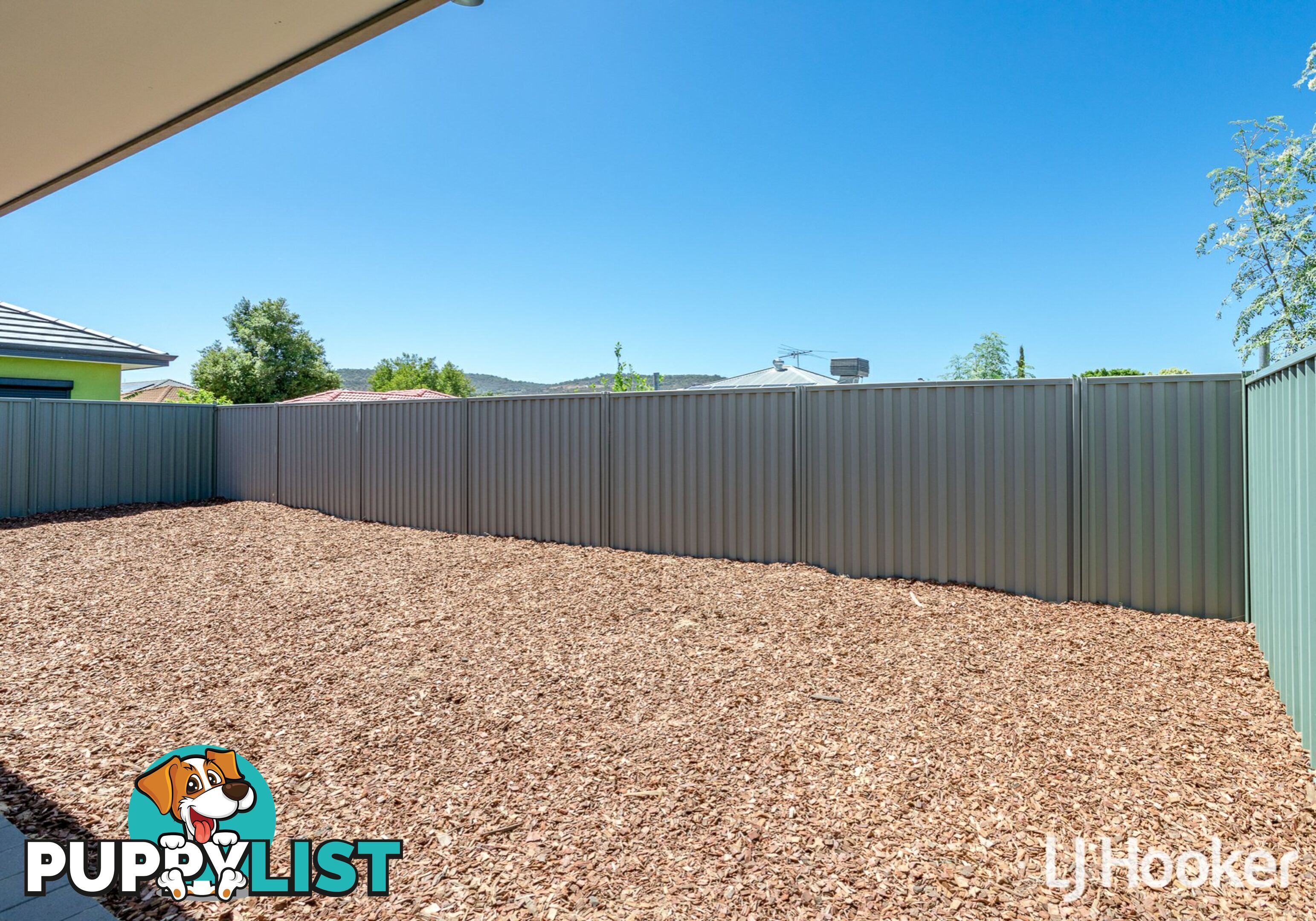 37 Mannikin Way MADDINGTON WA 6109