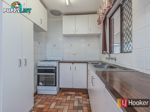 35 Wilfred Road THORNLIE WA 6108