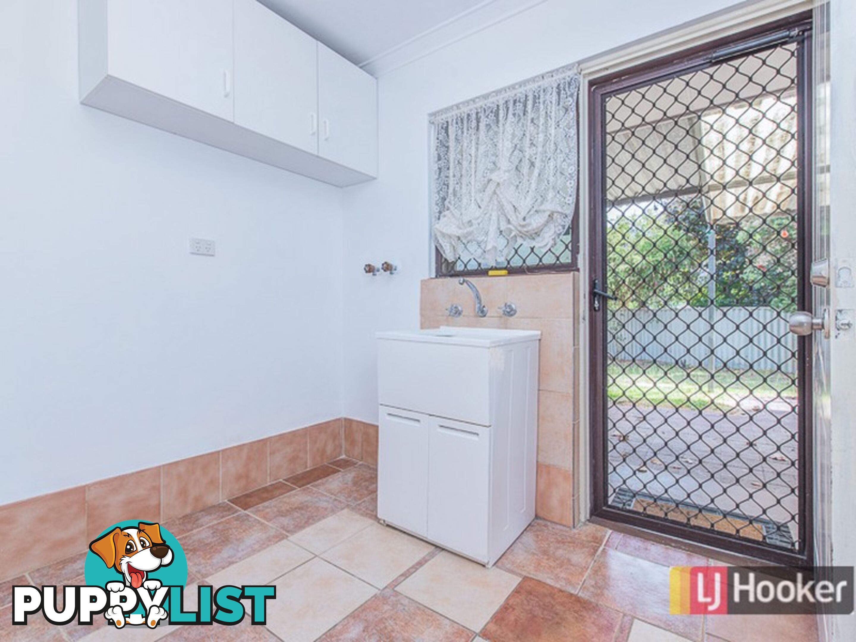 35 Wilfred Road THORNLIE WA 6108