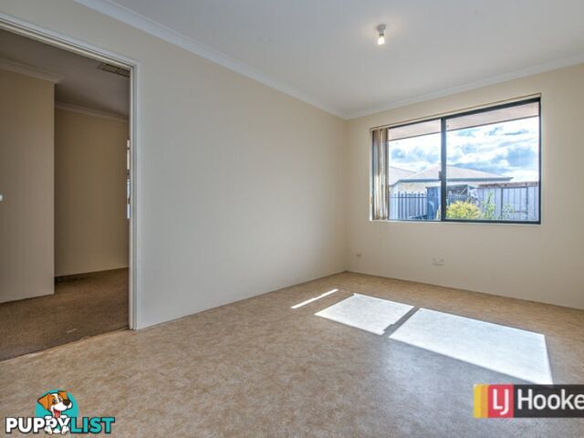 9 Autumn Crescent THORNLIE WA 6108