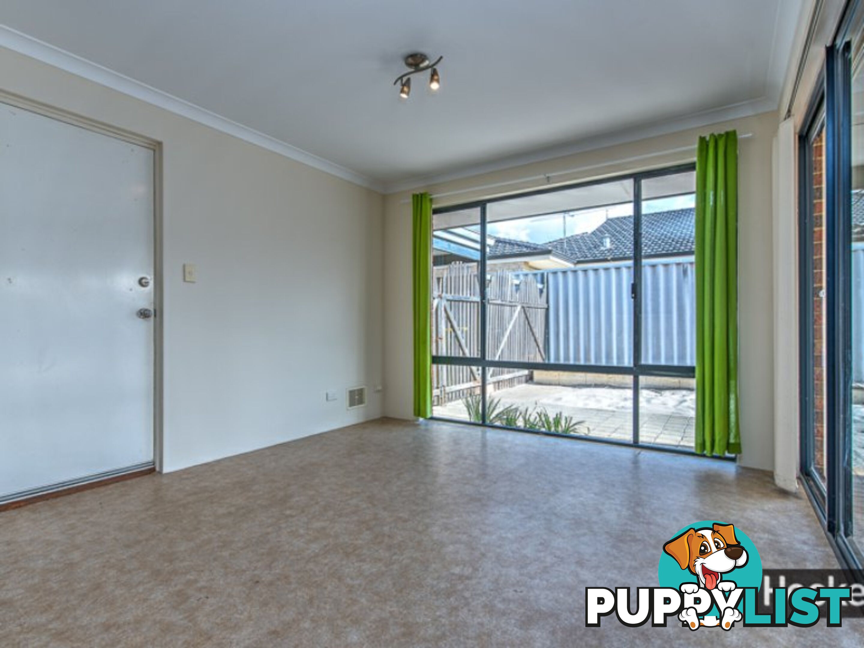 9 Autumn Crescent THORNLIE WA 6108