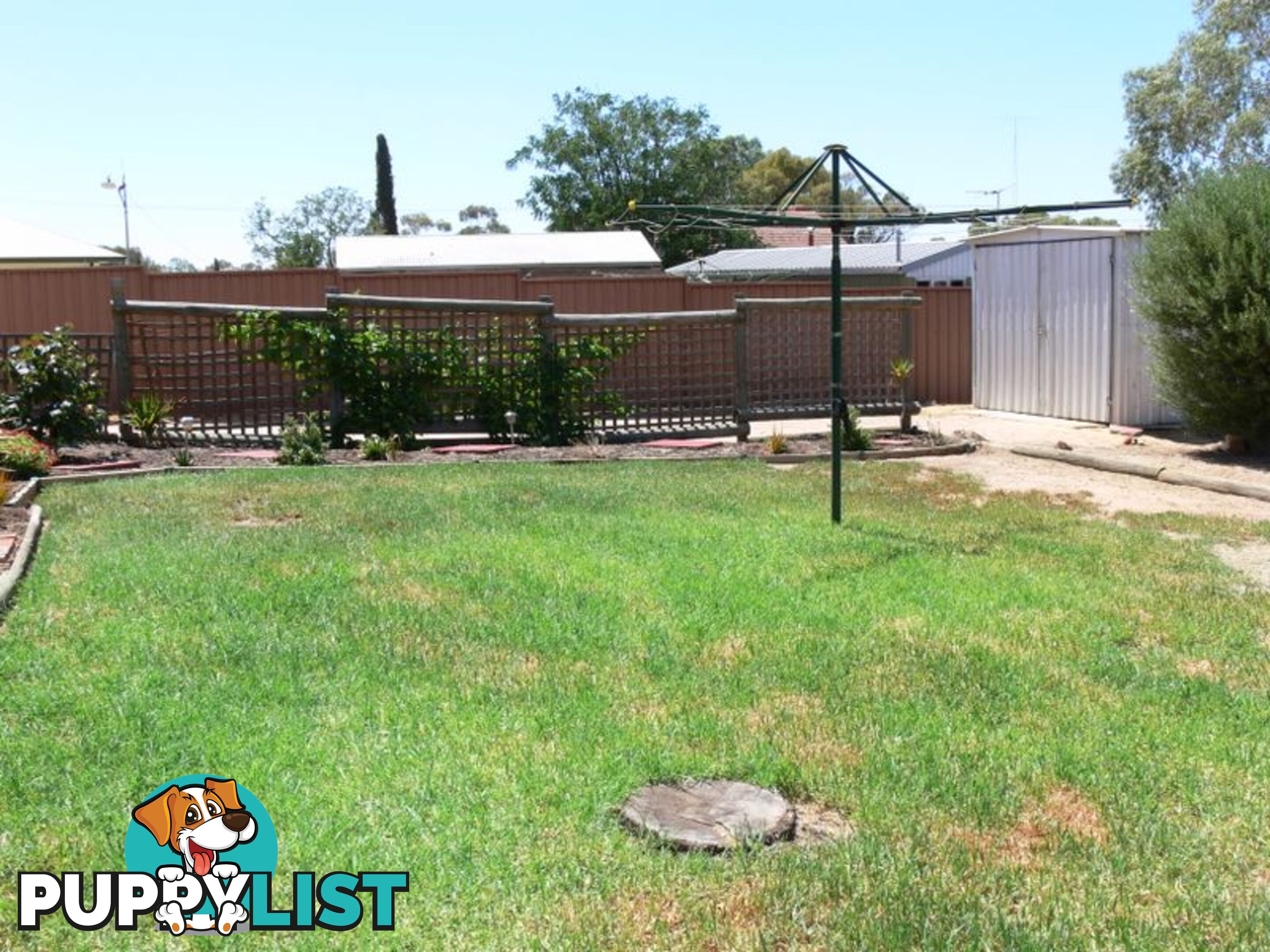 13 Mallard Street MERREDIN WA 6415