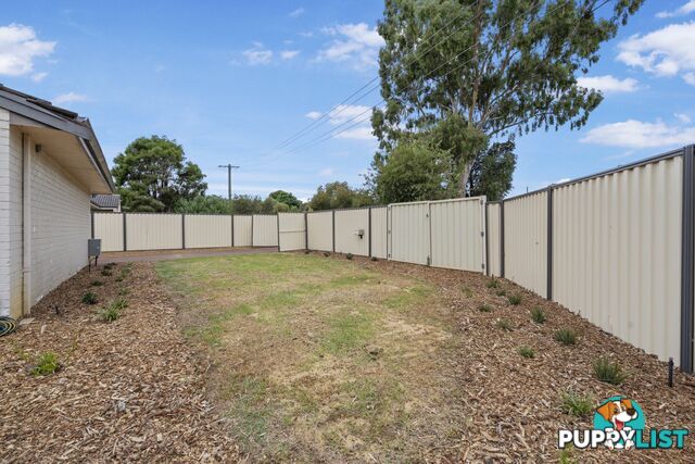 2 Bluegum Close ARMADALE WA 6112