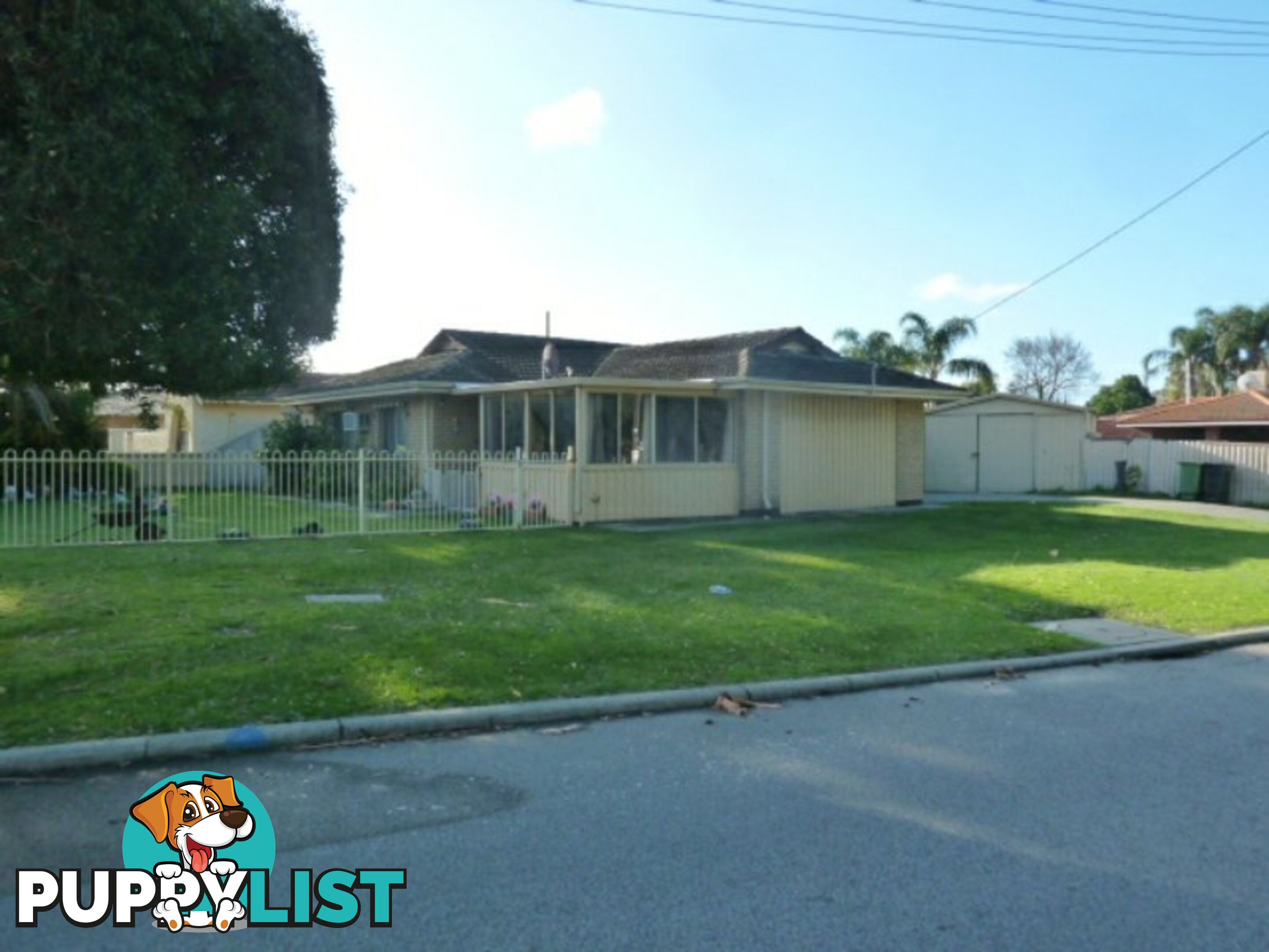 2 Glyndebourne Avenue THORNLIE WA 6108