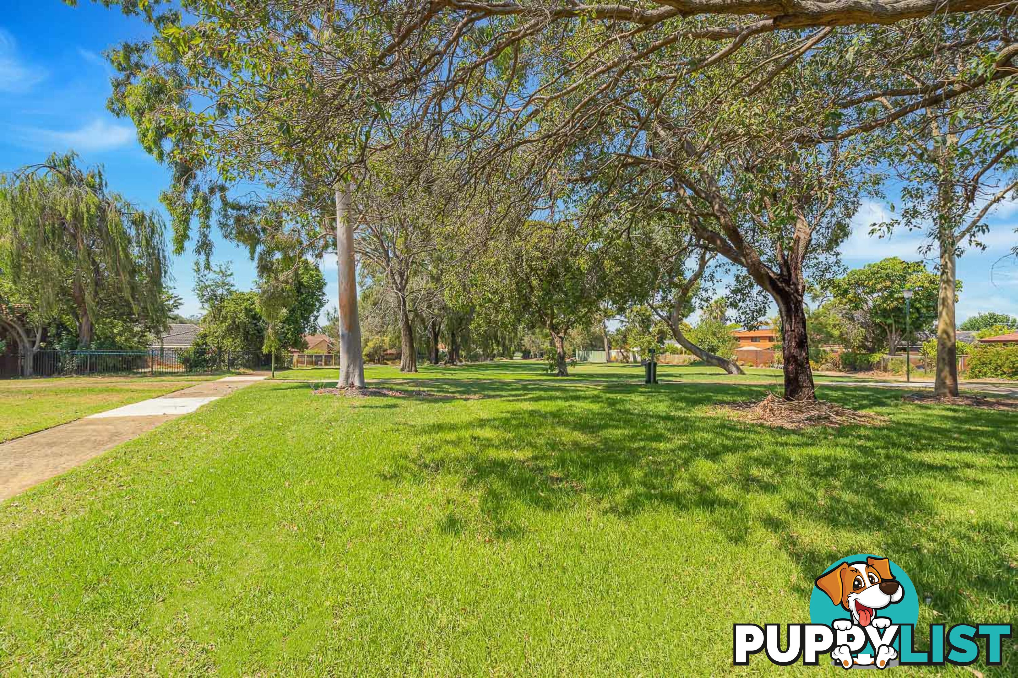 34 Grenadier Drive THORNLIE WA 6108