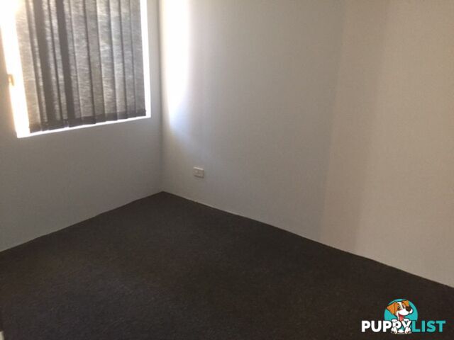 Unit 1/11 Firetail Place KENWICK WA 6107