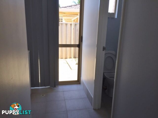 Unit 1/11 Firetail Place KENWICK WA 6107