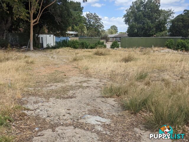 17 Railway Avenue KELMSCOTT WA 6111