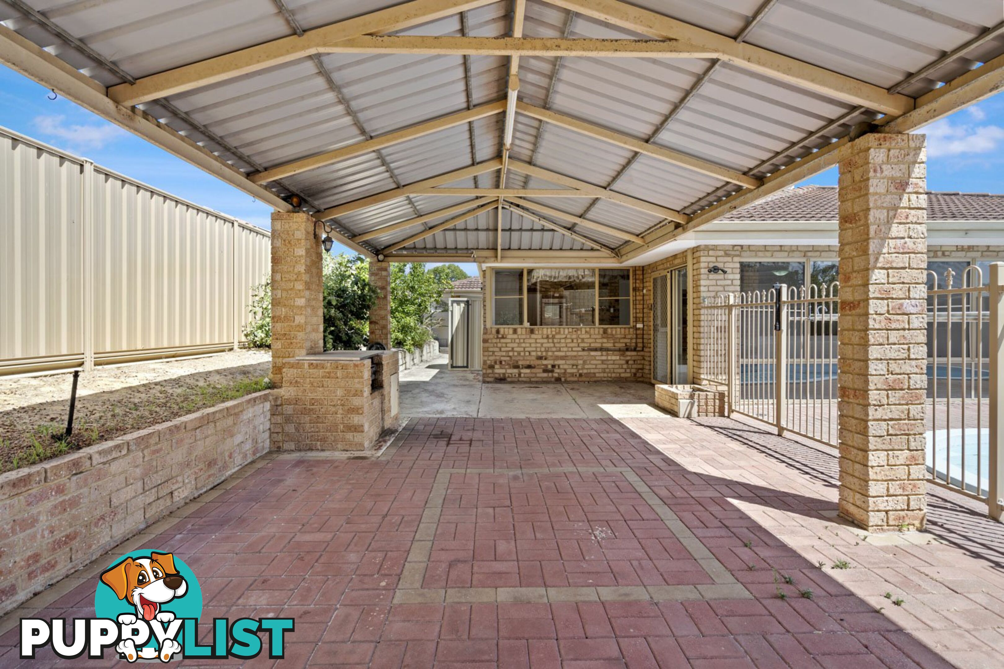 12 Hickory Drive THORNLIE WA 6108