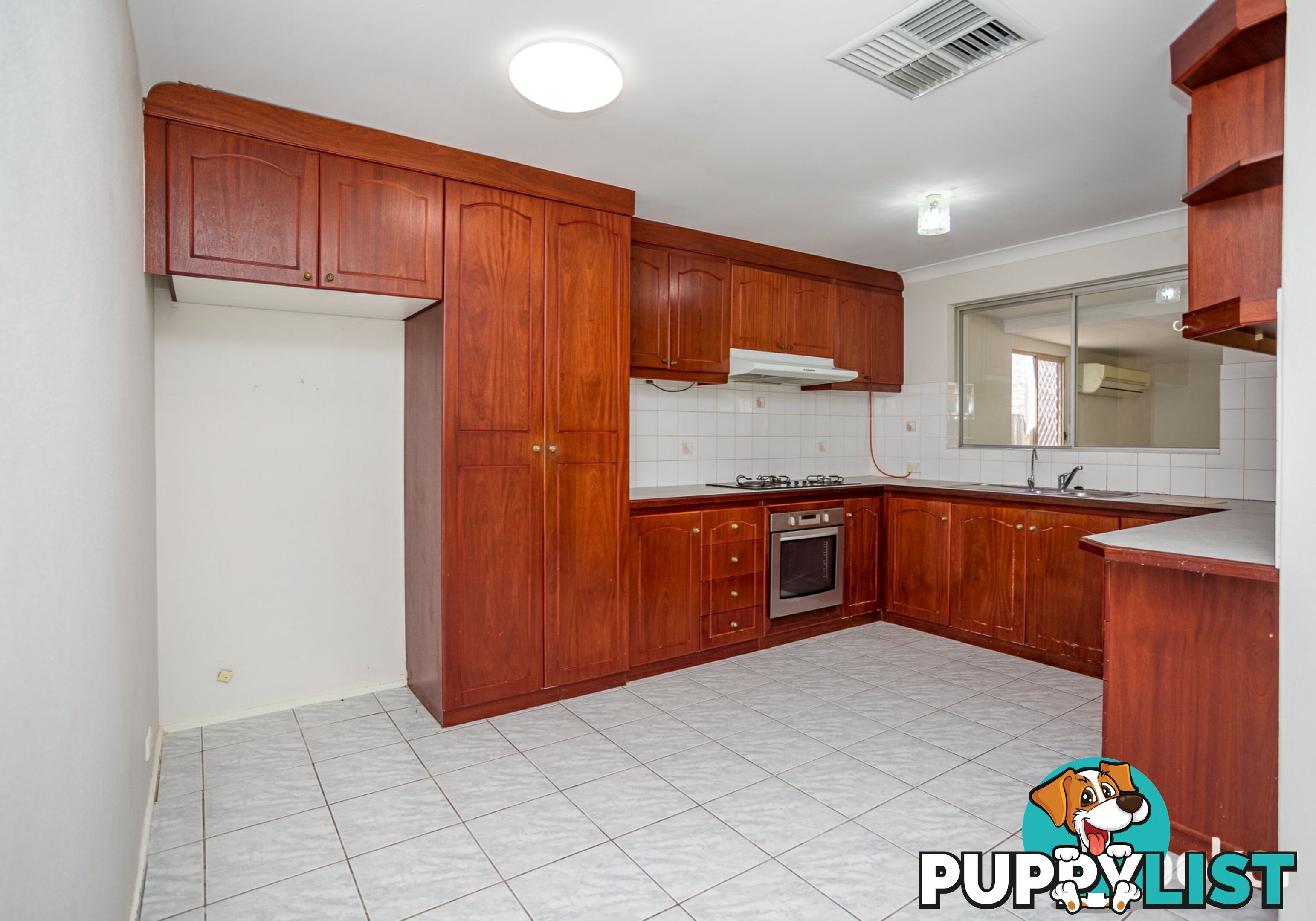 37A Ravenhill Road THORNLIE WA 6108