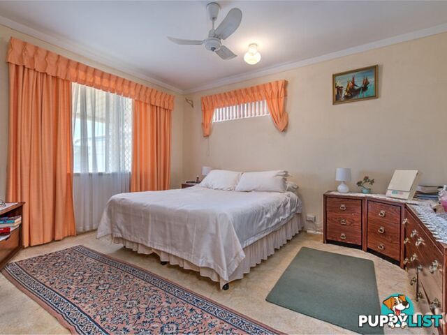 8 Debenham Street THORNLIE WA 6108