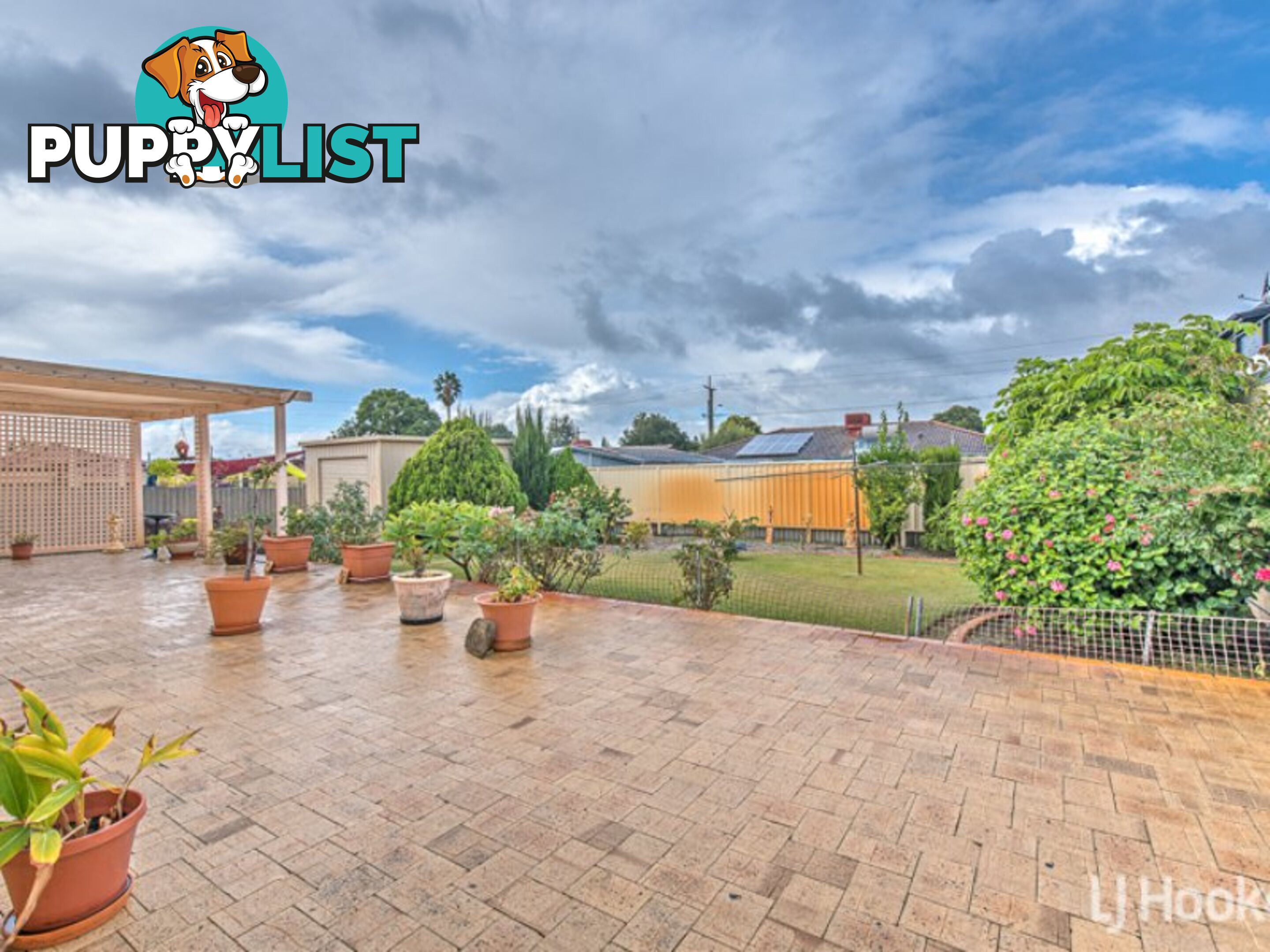 8 Debenham Street THORNLIE WA 6108