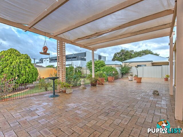 8 Debenham Street THORNLIE WA 6108