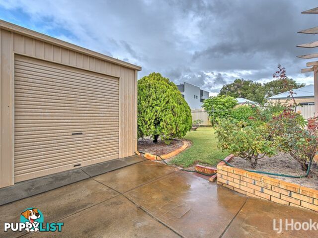 8 Debenham Street THORNLIE WA 6108