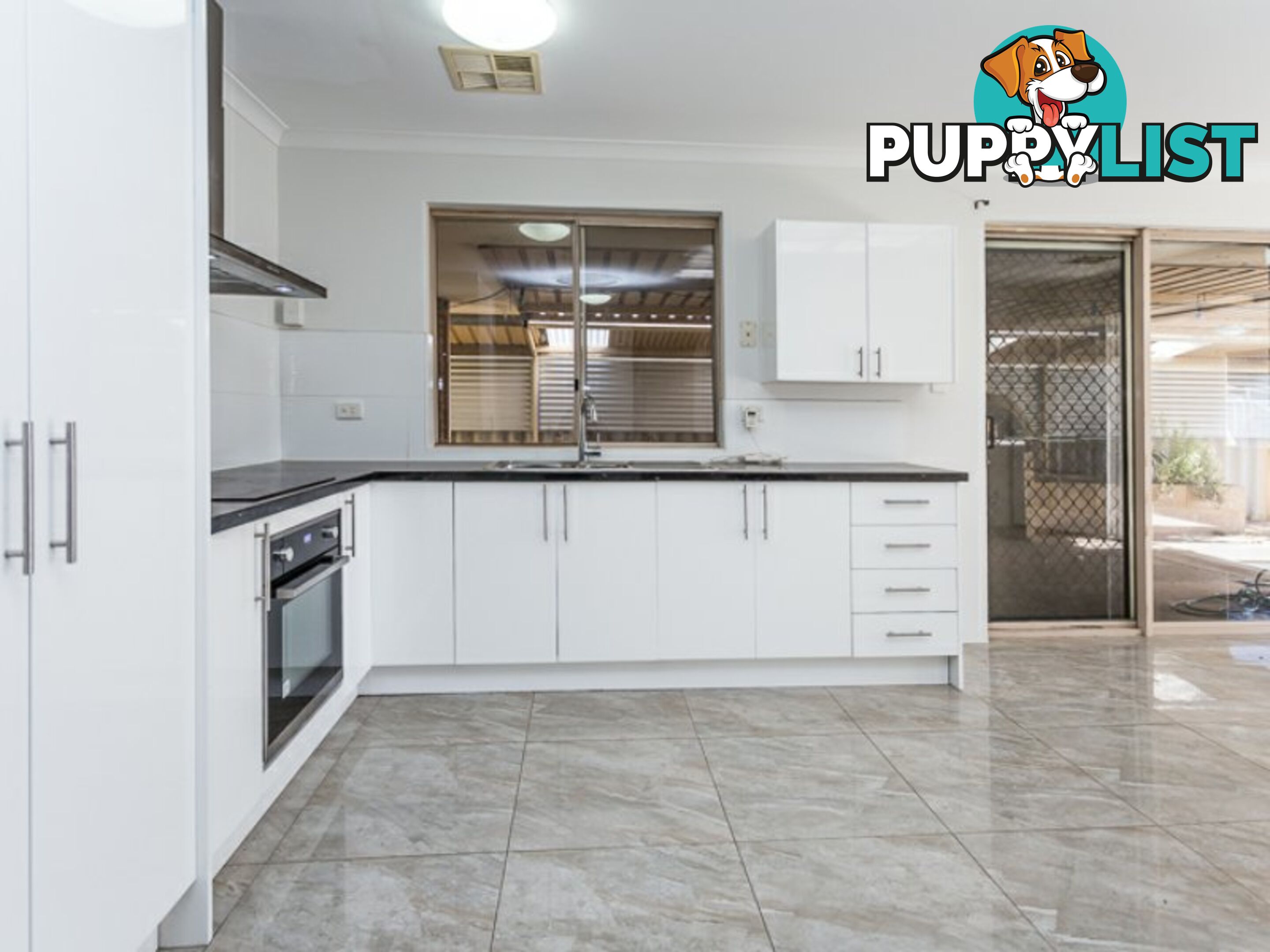 18 Navel Close SEVILLE GROVE WA 6112