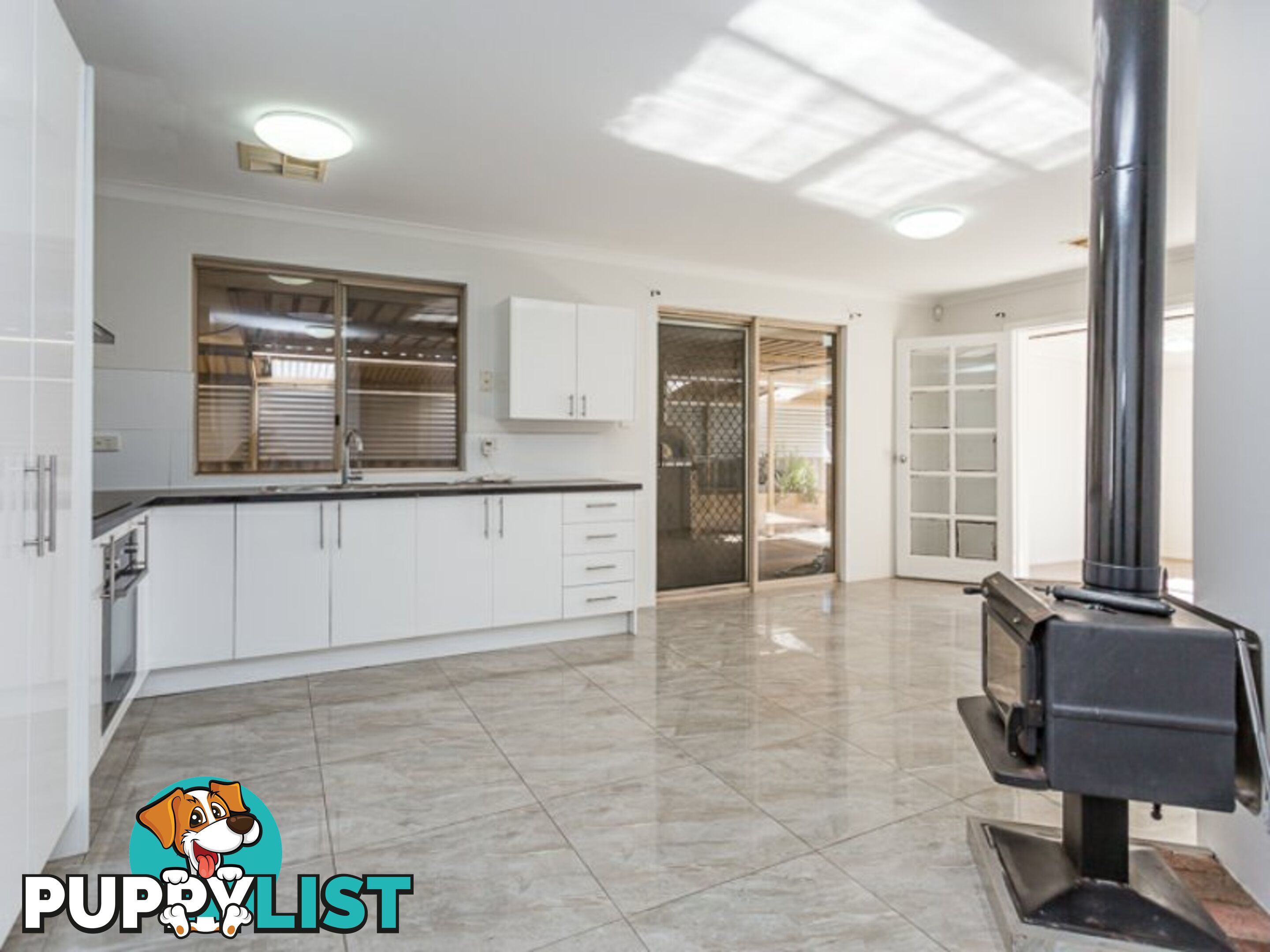 18 Navel Close SEVILLE GROVE WA 6112