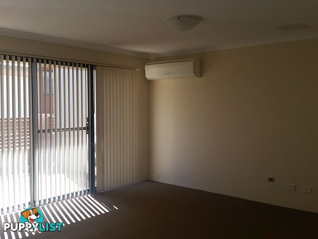 Villa 4/17 Sinclair Street ARMADALE WA 6112