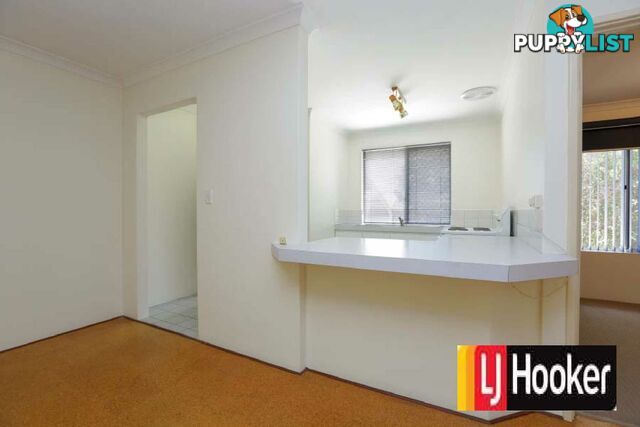 27/2 Pinewood Avenue KARDINYA WA 6163