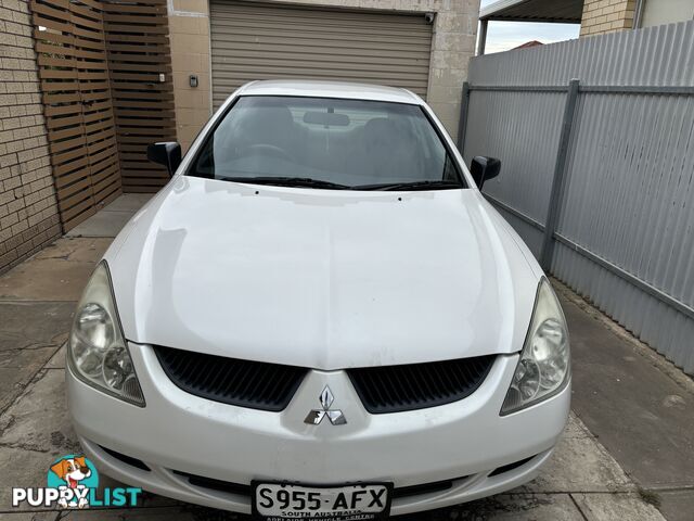 2005 MITSUBISHI MAGNA ES 4 SP AUTO SPORTS MODE 4D SEDAN