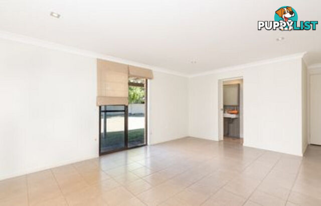 1 Ardisia Close YAMBA NSW 2464