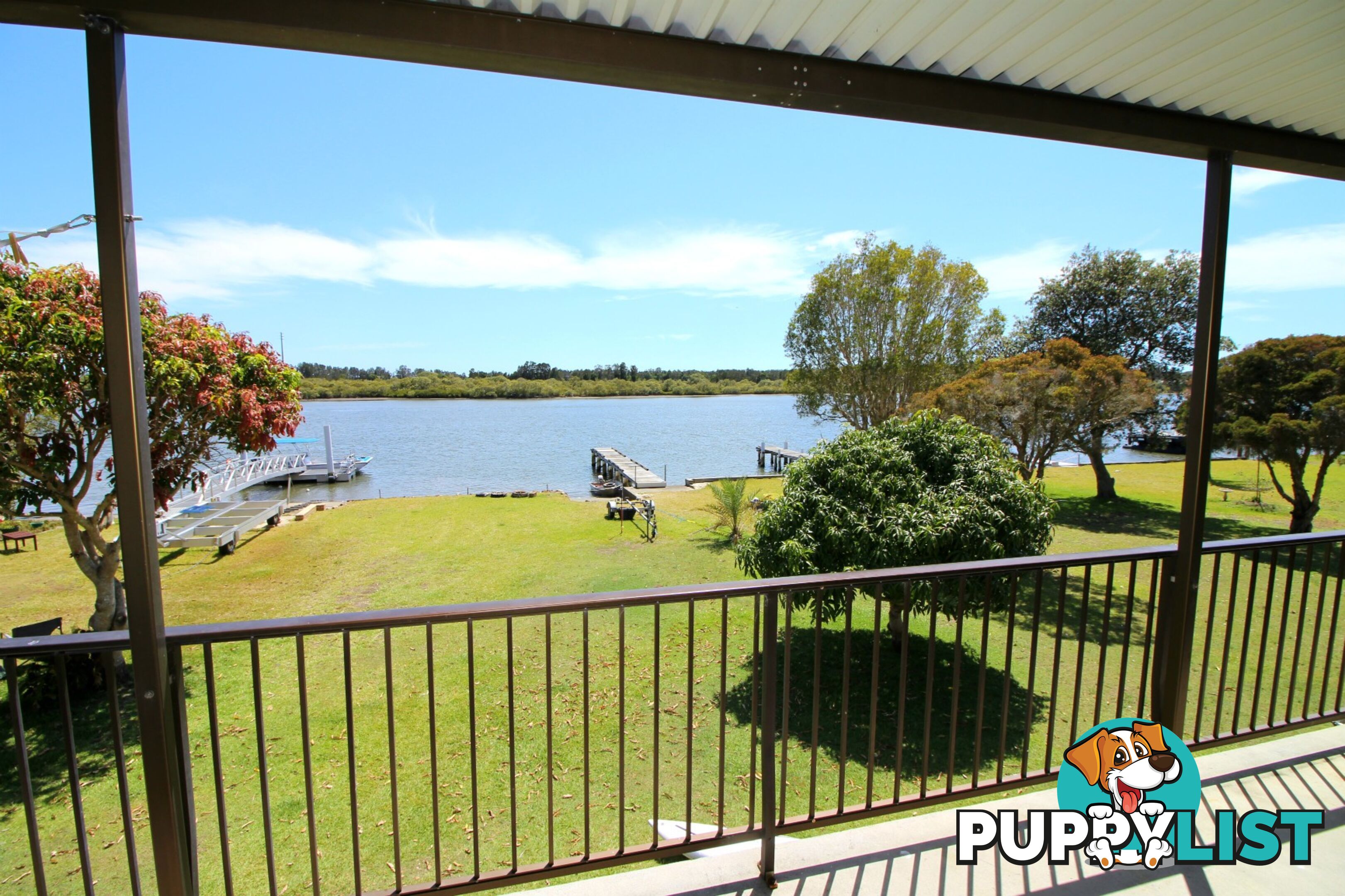 21 Oyster Channel Road YAMBA NSW 2464