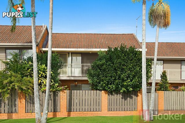 Unit 2/2 Waratah Avenue YAMBA NSW 2464