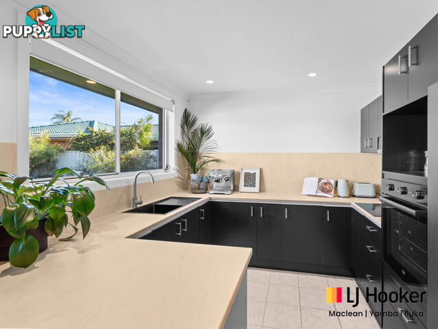 8B Parkview Crescent YAMBA NSW 2464