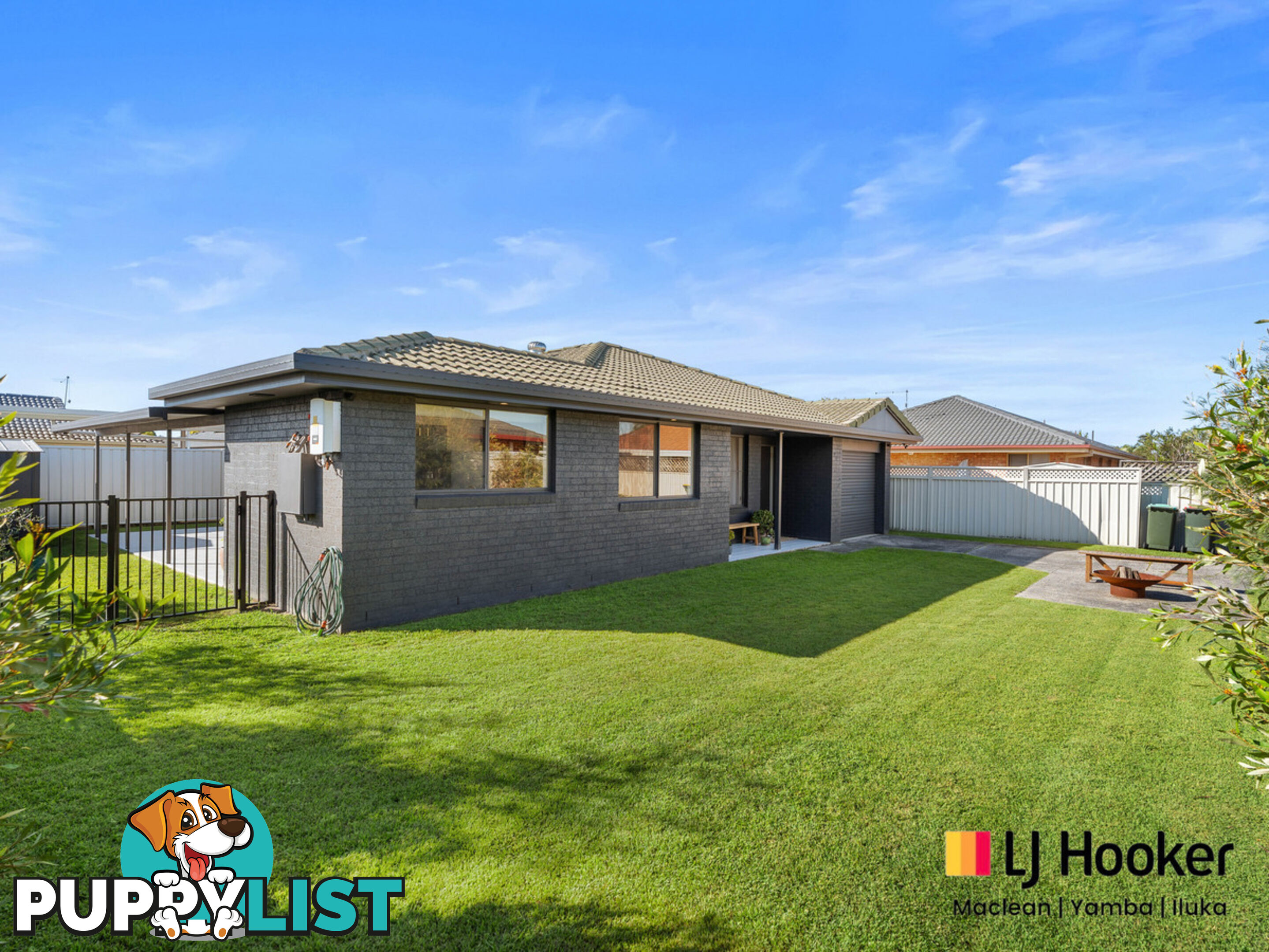 8B Parkview Crescent YAMBA NSW 2464