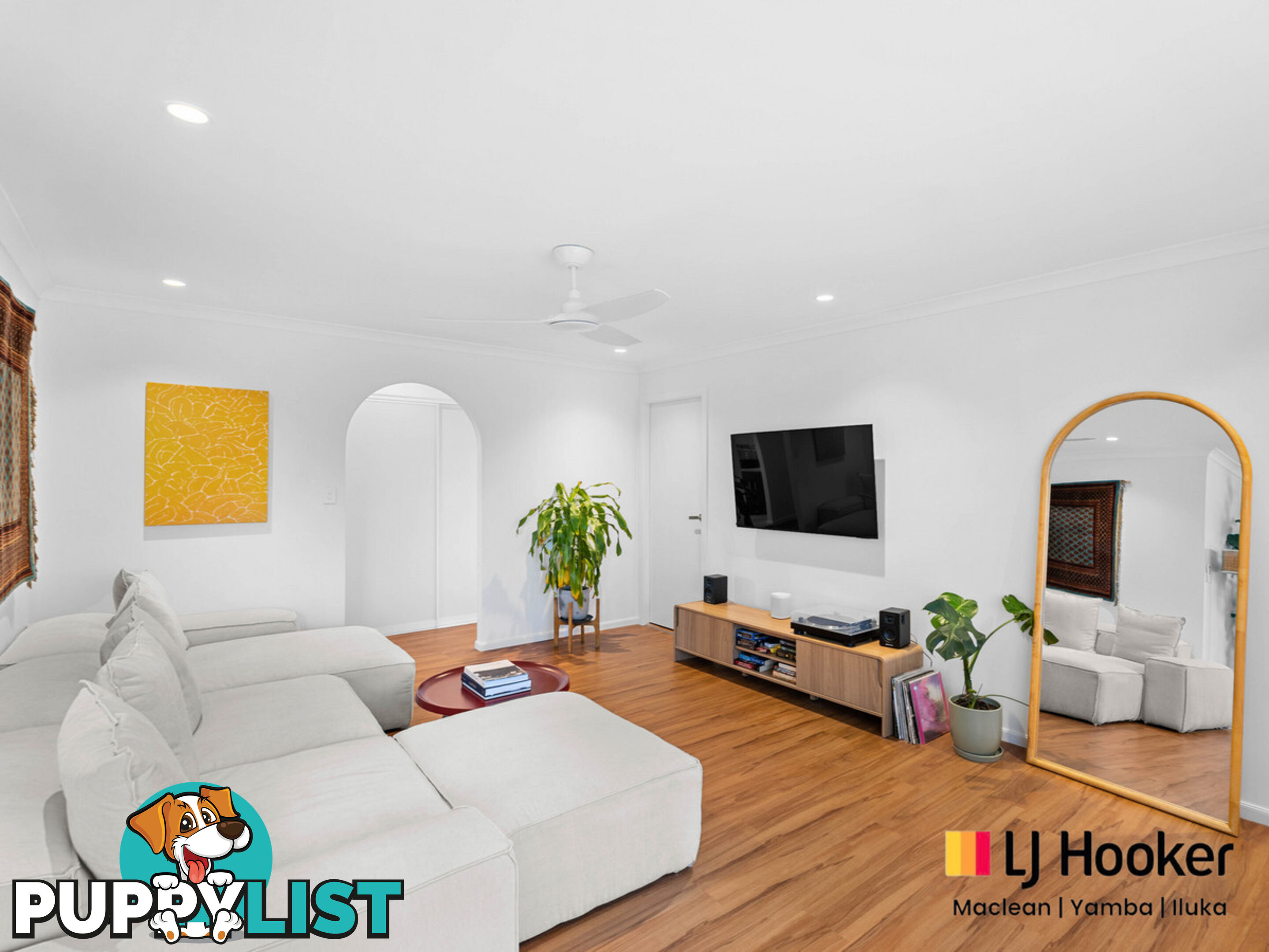 8B Parkview Crescent YAMBA NSW 2464
