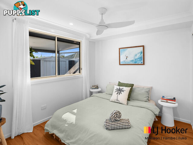 8B Parkview Crescent YAMBA NSW 2464