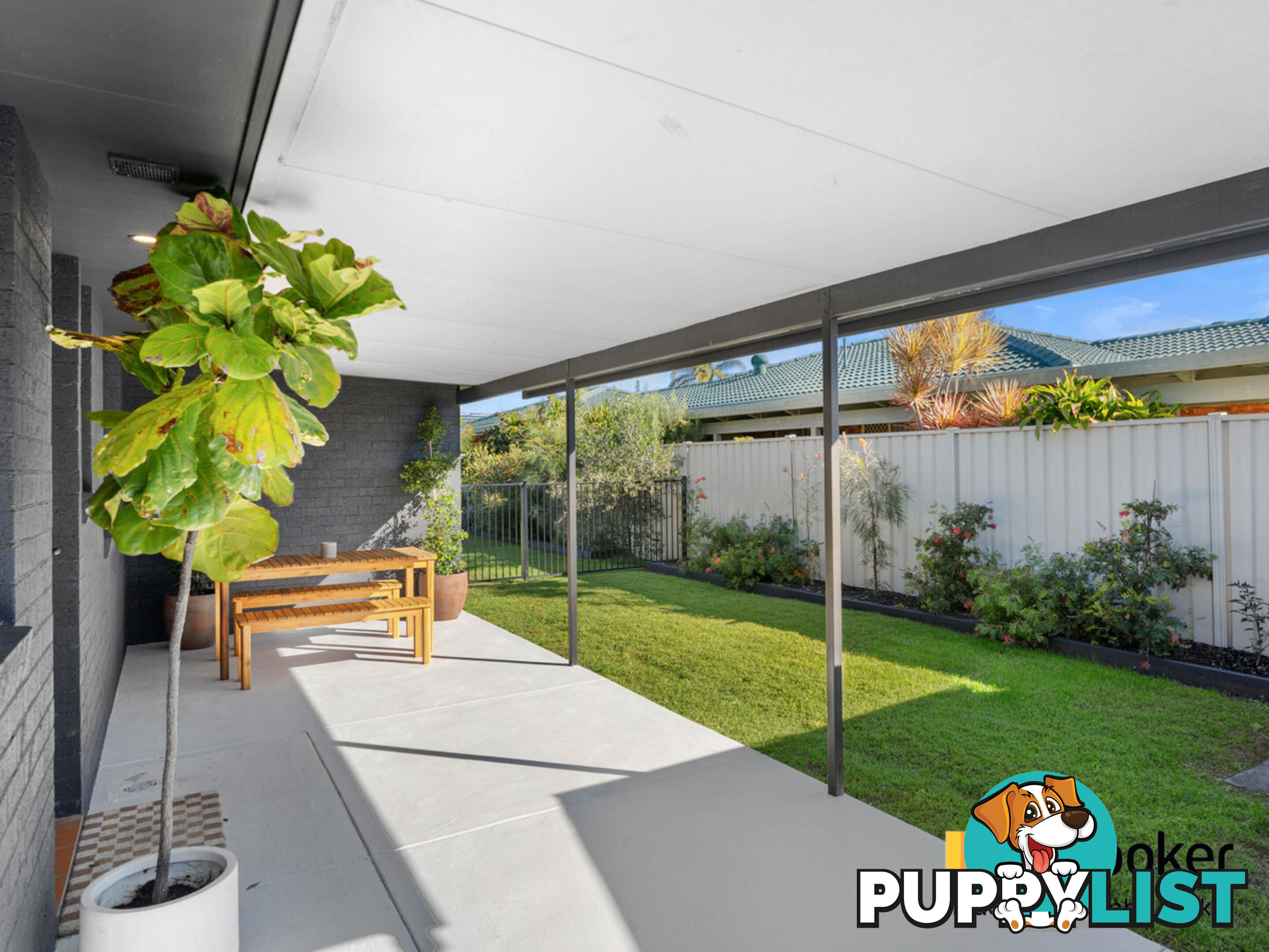 8B Parkview Crescent YAMBA NSW 2464