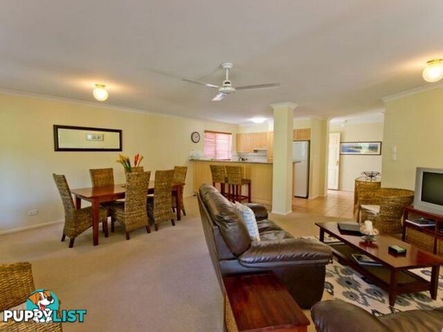 32 Beachside Way YAMBA NSW 2464