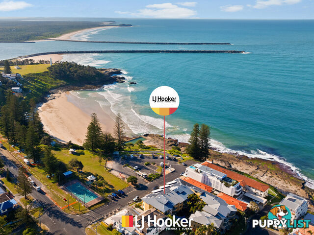 2/4 Queen Street YAMBA NSW 2464