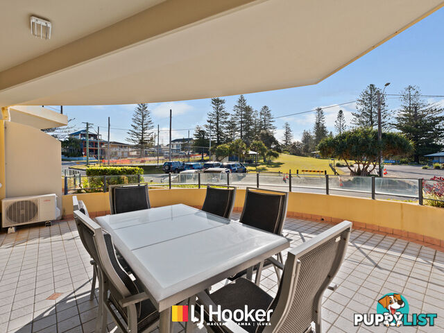 2/4 Queen Street YAMBA NSW 2464