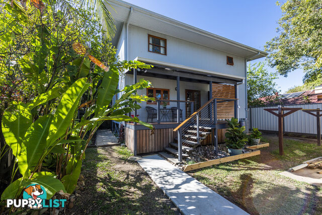 221 Yamba Road YAMBA NSW 2464