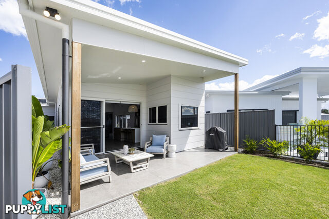 39 Witonga Drive YAMBA NSW 2464