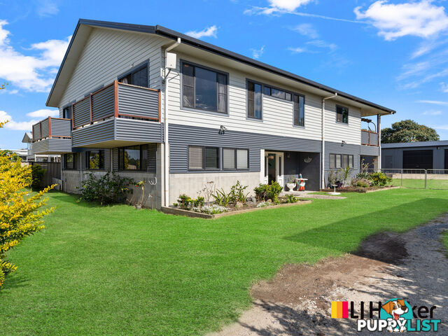 4 Wentworth Street PALMERS ISLAND NSW 2463