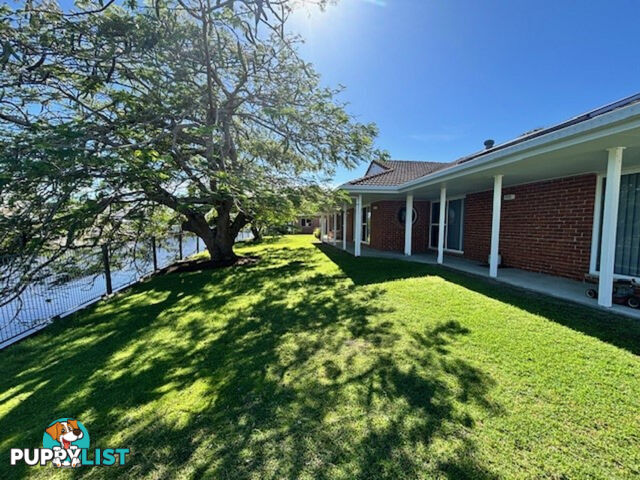 29 Mariners Way YAMBA NSW 2464