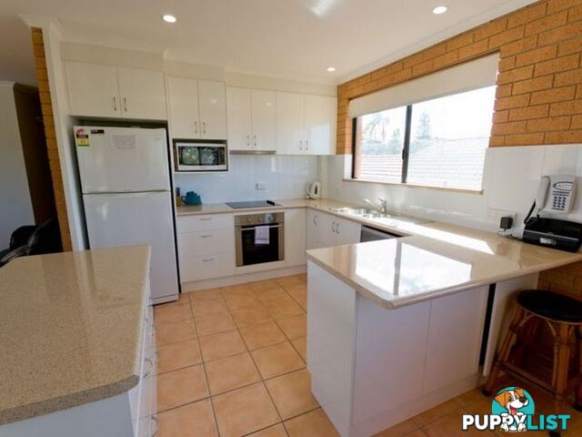 Elsewhere 3/8 Beach Street YAMBA NSW 2464