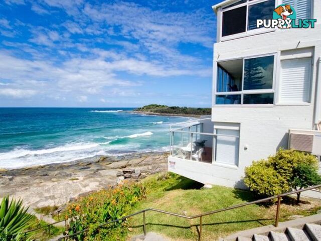 Suncrest 3/2 Ocean Street YAMBA NSW 2464