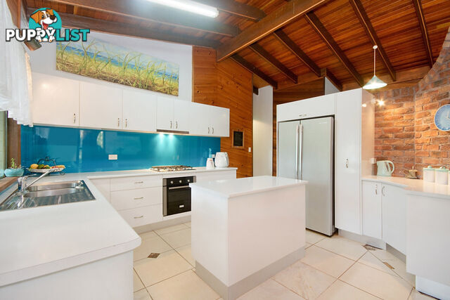 14 The Peninsula YAMBA NSW 2464