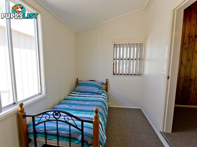 Cottage on River/2 River Street YAMBA NSW 2464